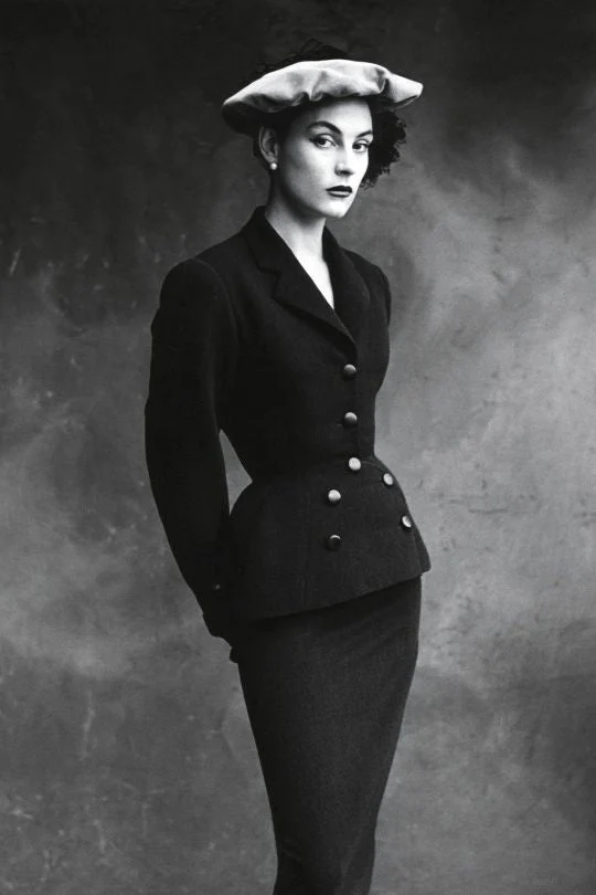 1950s Navy Silk Couture Bar Jacket with Button Pocket - Image 14