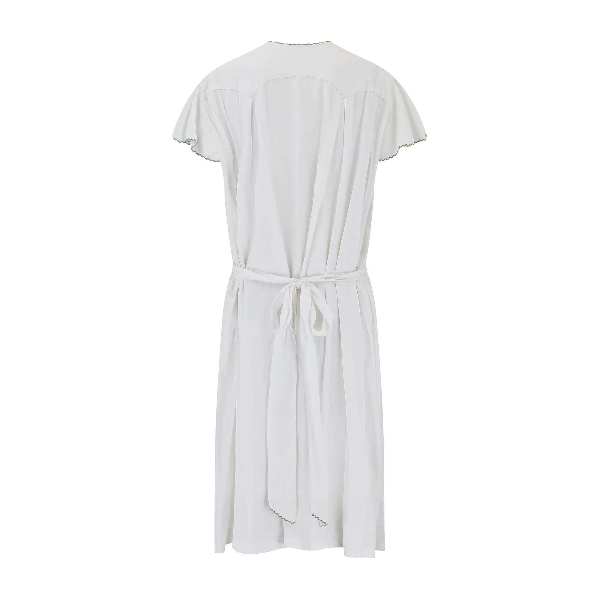 1950s White Cotton Smocked Dress with Tie Back - Image 3
