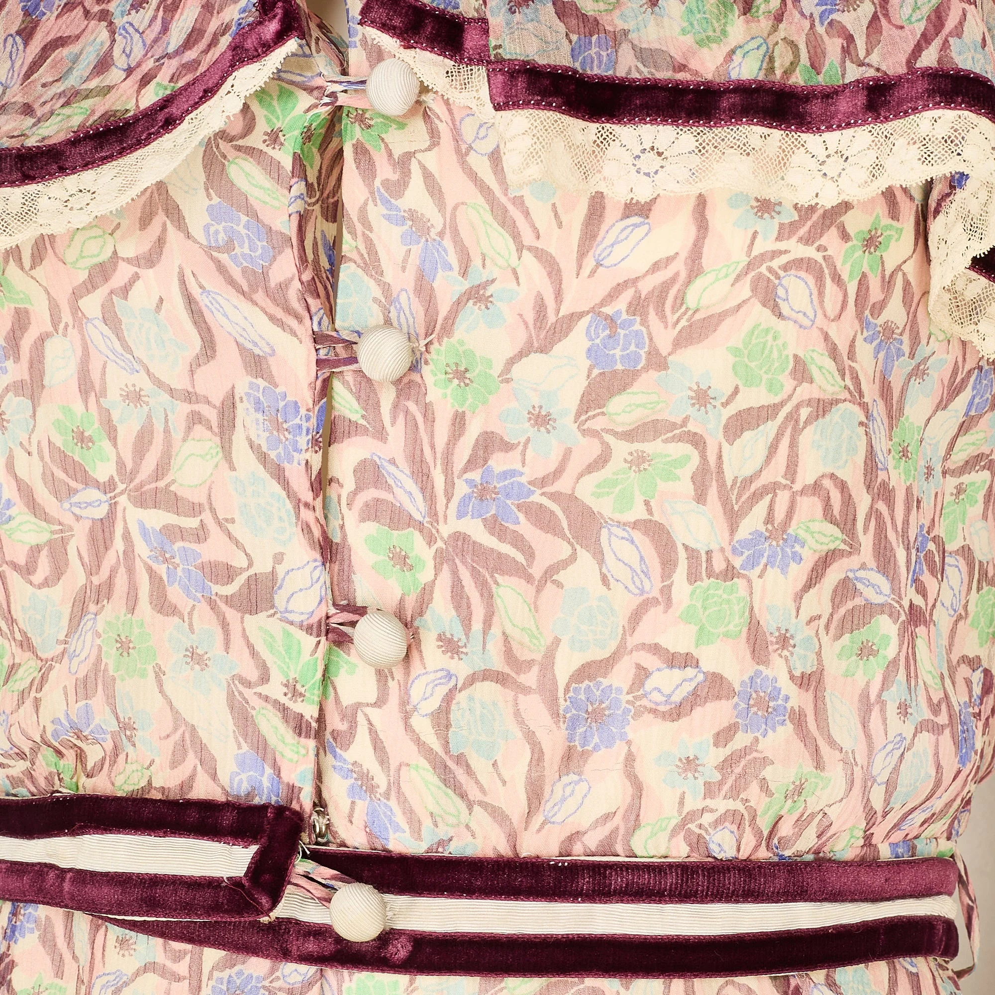 1970s Rumak Couture Silk Floral Chiffon Dress with Capelet - Image 4